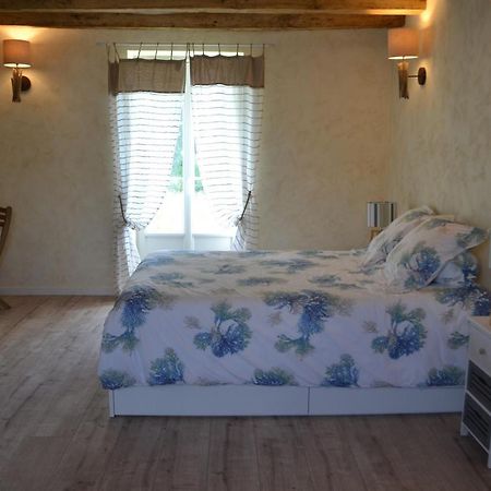 Escale A Villeperdue Chambre Hellulaug Saint-Épain 外观 照片